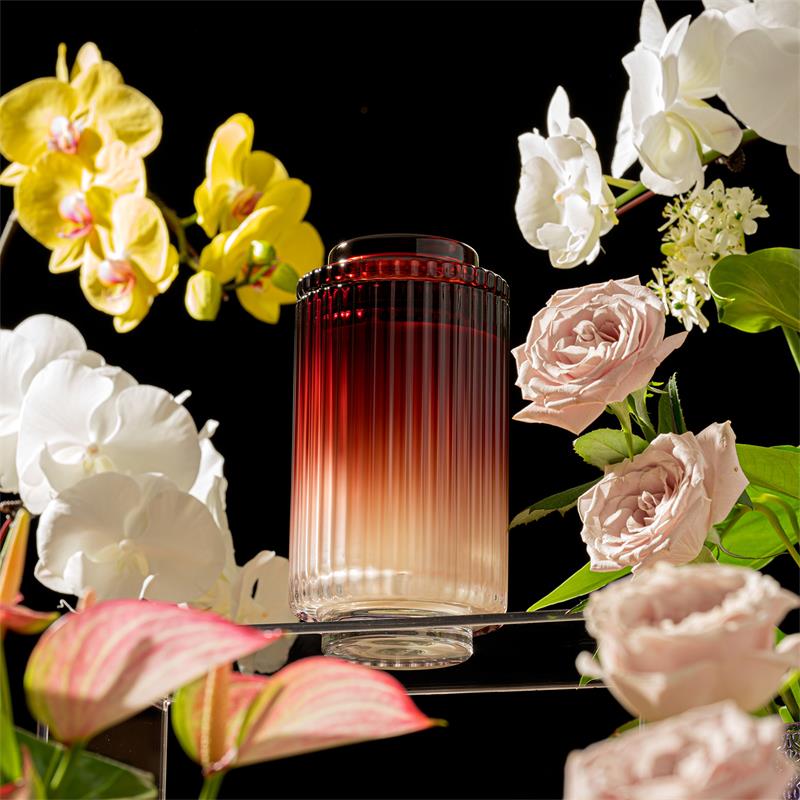 Amélie - Sandalwood Rose 19oz Candle Candles 4_20 La Jolie Muse
