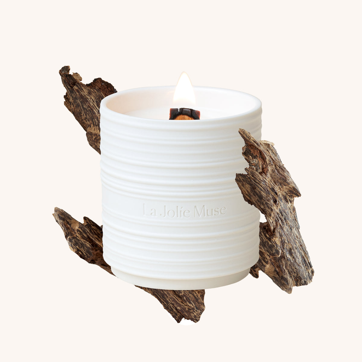 Lucienne - Saffron & Oud Candle Lucienne_SaffronOud_PDP_8oz_hover La Jolie Muse