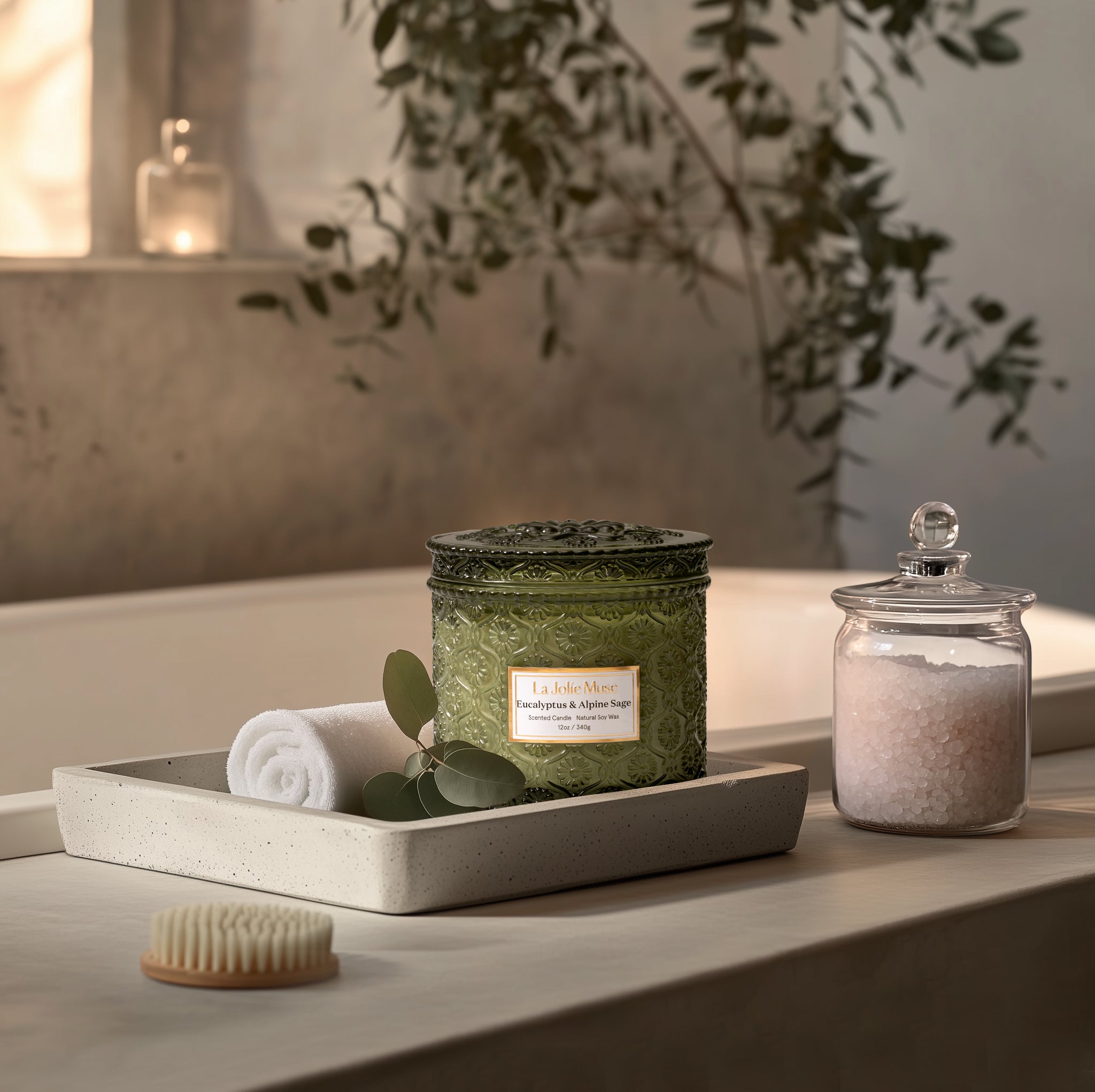 Maelyn - Eucalyptus & Alpine Sage 12oz Candle Candles Maelyn_EucalyptusAlpineSage_PDP_12oz_3 La Jolie Muse