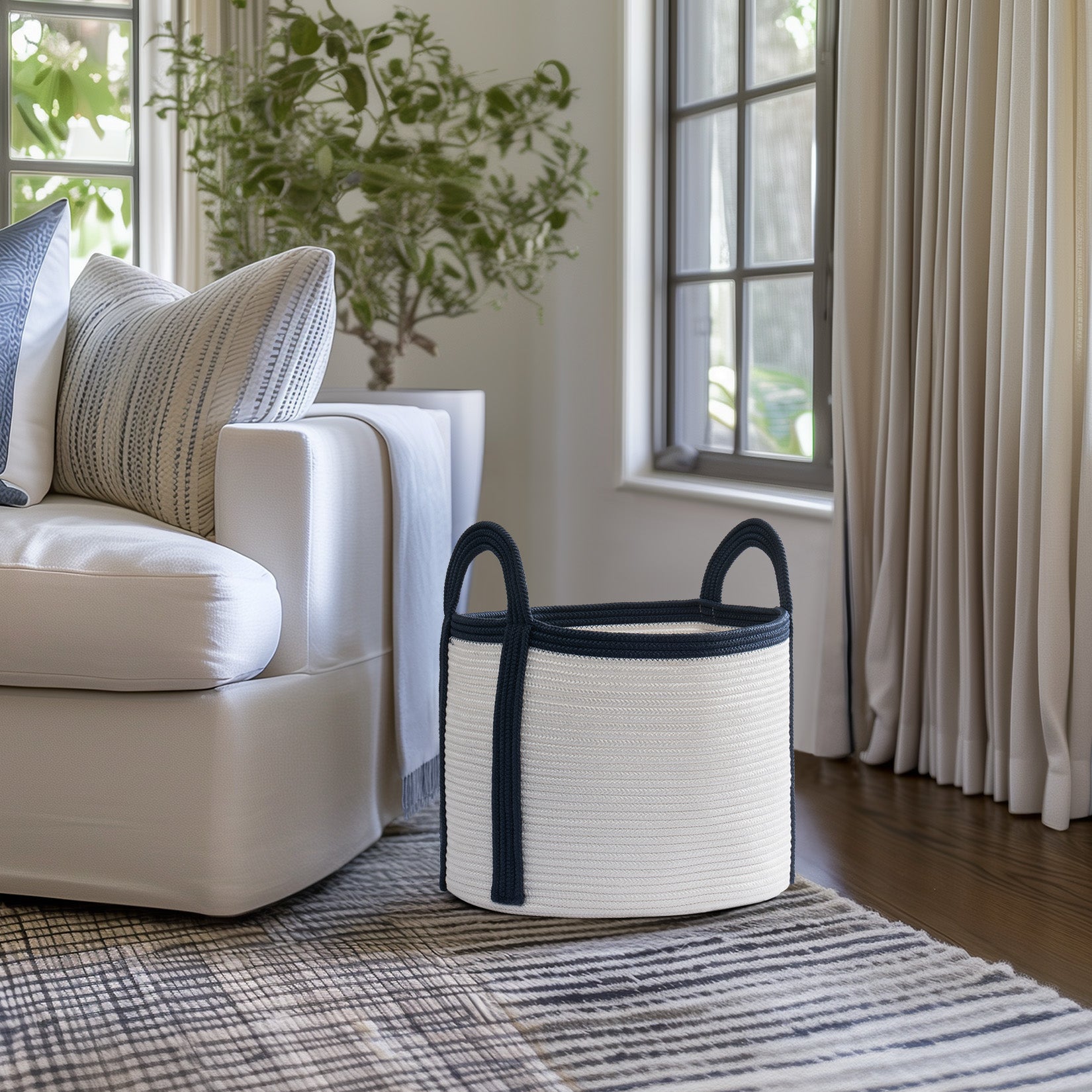 Lumière - Pearl Polypropylene Rope Round Laundry Basket M 2_18_8e4e2d51-4af5-42d9-a373-f2bf928bc1da LA JOLIE MUSE
