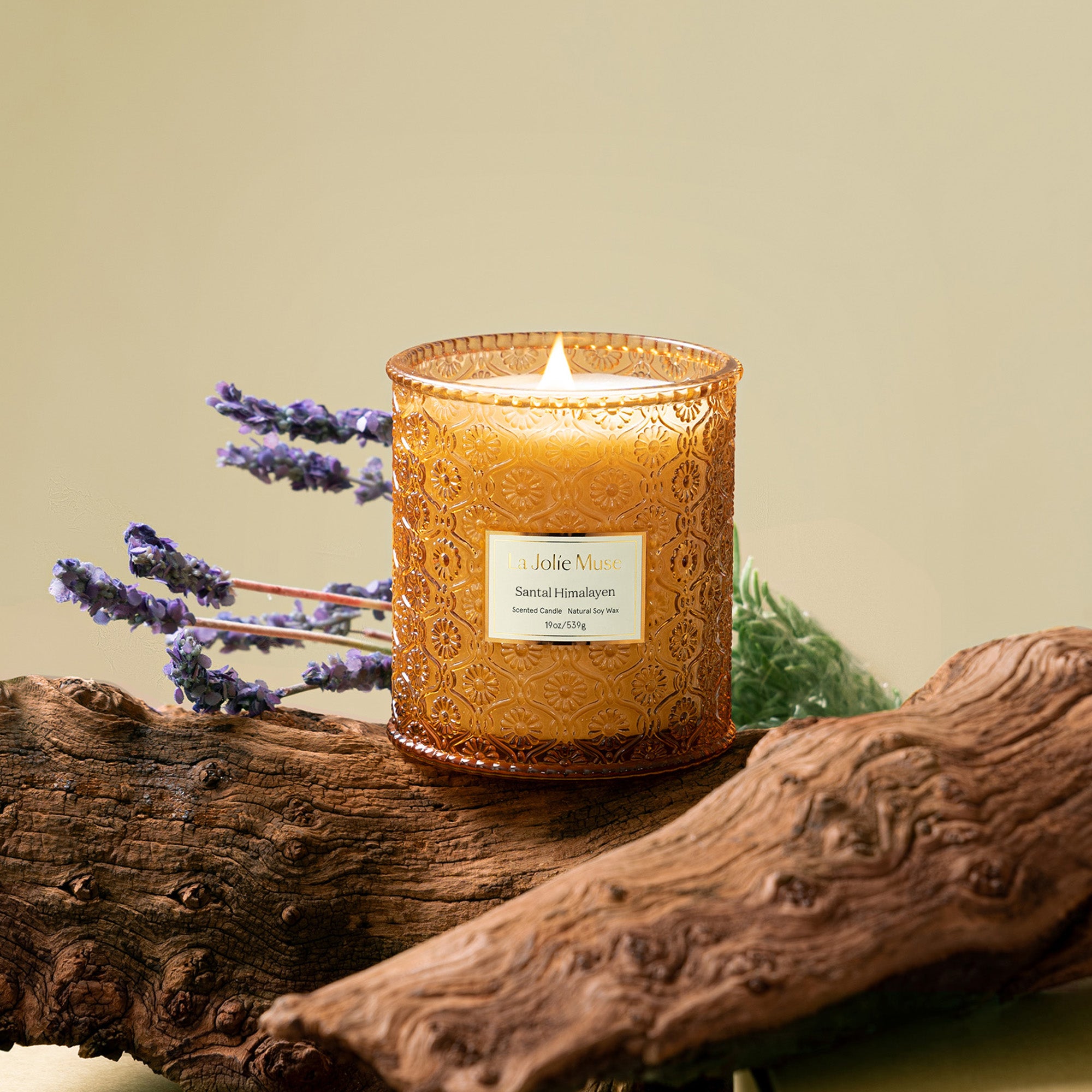 Maelyn - Santal Himalayen 19oz Candle Candles 3_8 La Jolie Muse