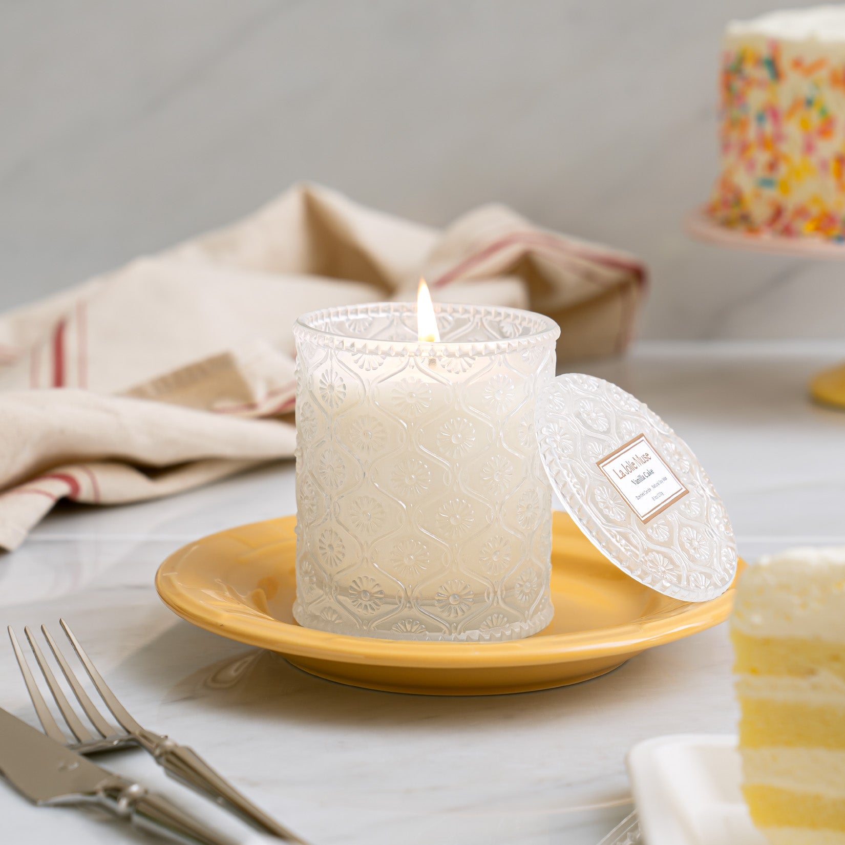 Maelyn - Vanilla Cake 8.1oz Candle