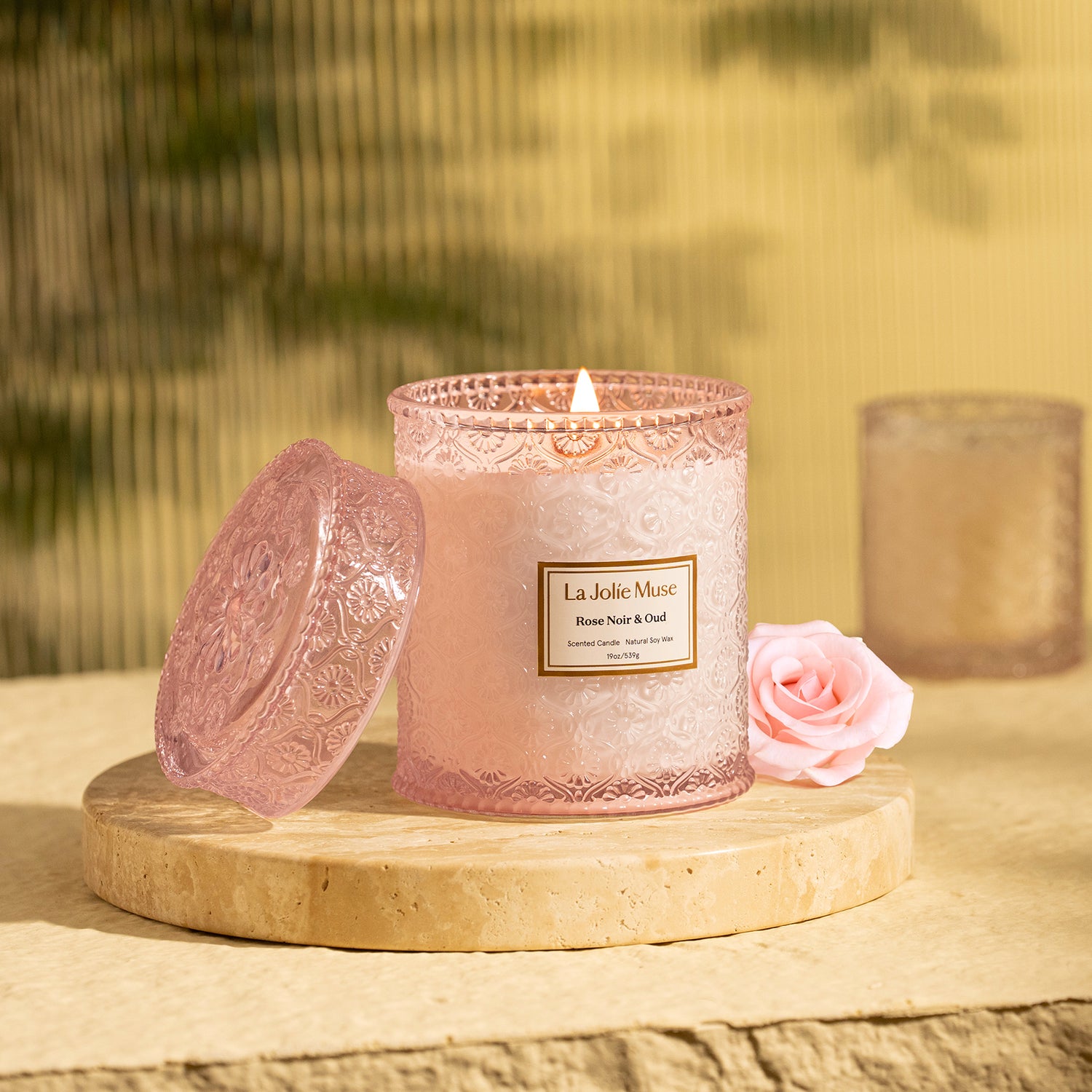Maelyn - Rose Noir & Oud 19oz Candle Candles Maelyn_RoseNoirOud_PDP_19oz_3 La Jolie Muse