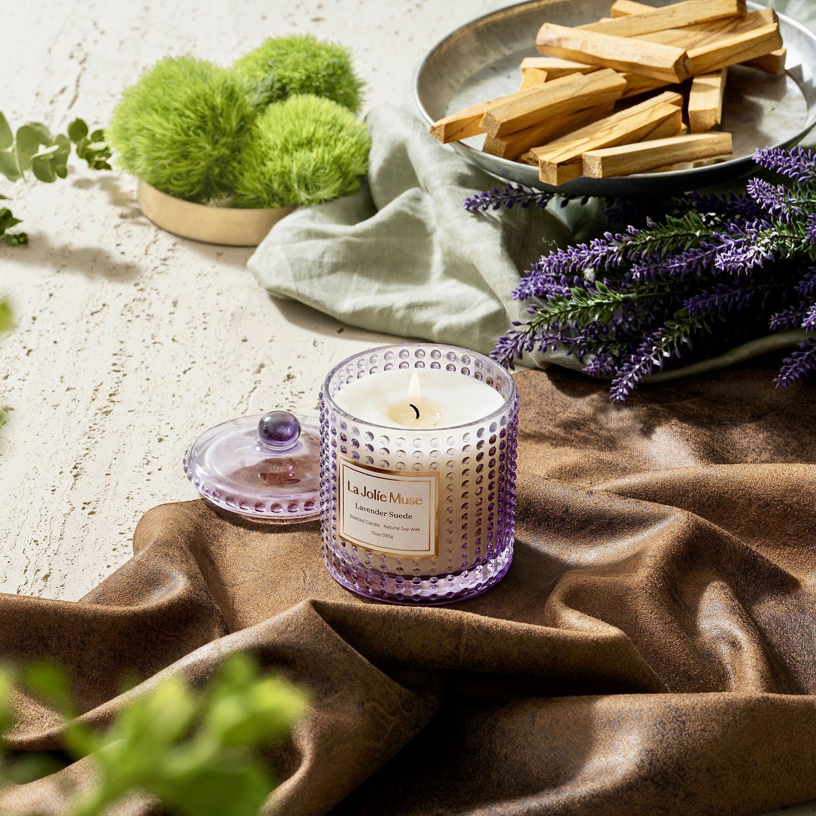 Marvella - Lavender Suede 10oz Candle