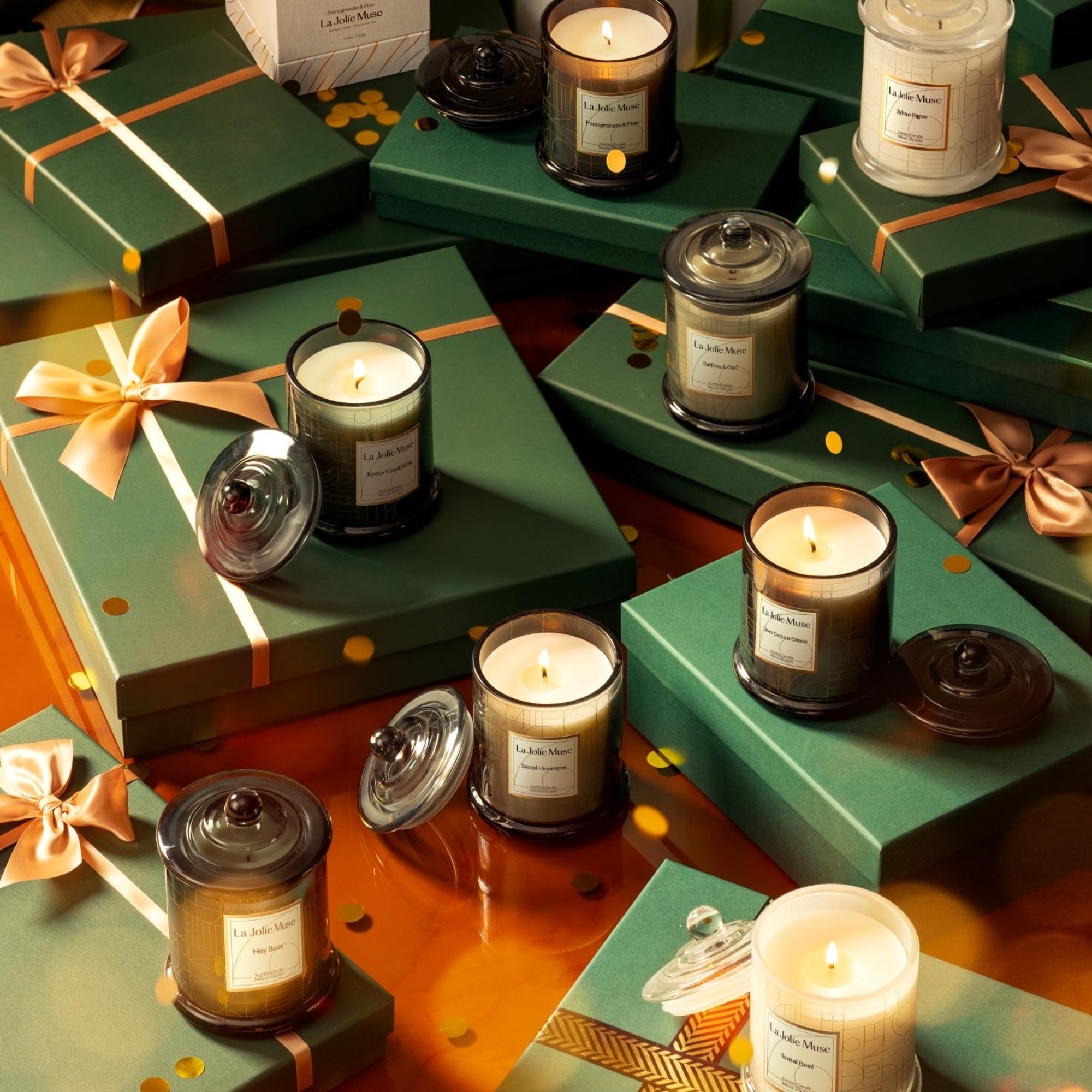 Collection shot of Roesia candles in various scents with gift boxes - view 1