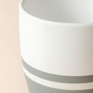 A picture of the smaller Martinique white and gray planter, and the premium ceramic shows a matte finish.